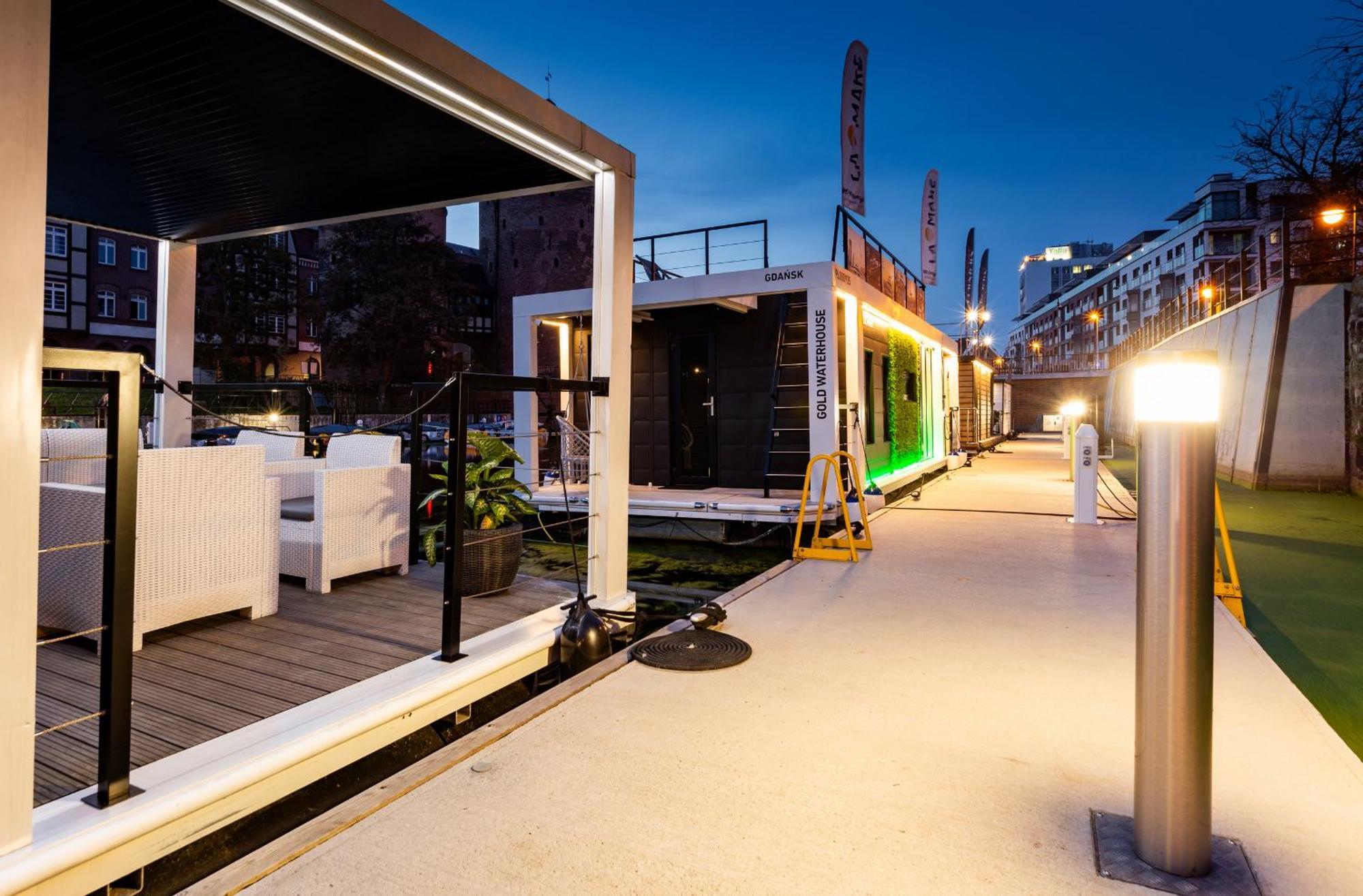 Domy Na Wodzie - La Mare Motlava Houseboats With Sauna By Downtown Apartments Gdansk Exterior foto